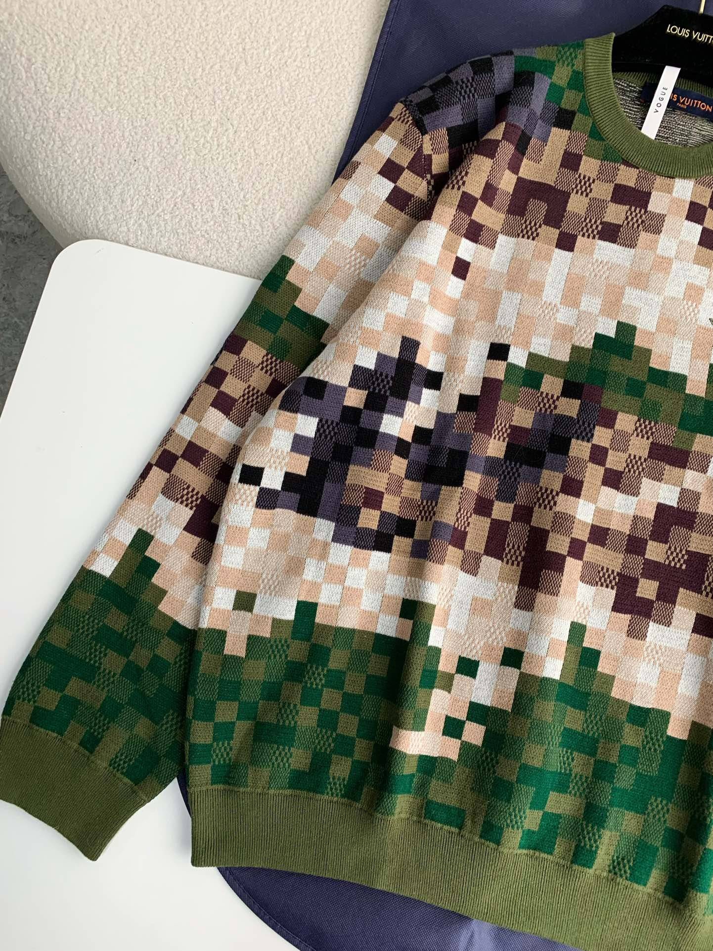 Louis Vuitton Clothes