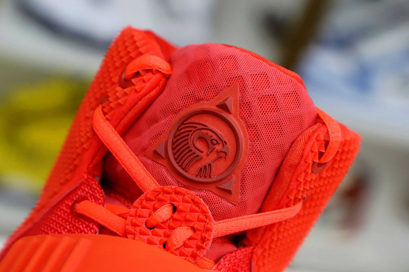 Nike Air Ye*zy 2 red october