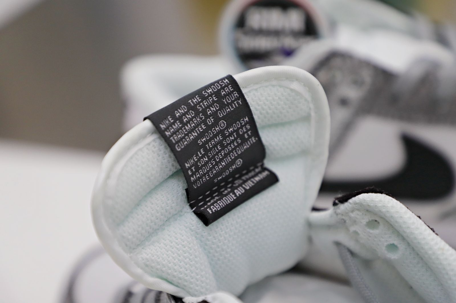 WMNS DUNK LOW