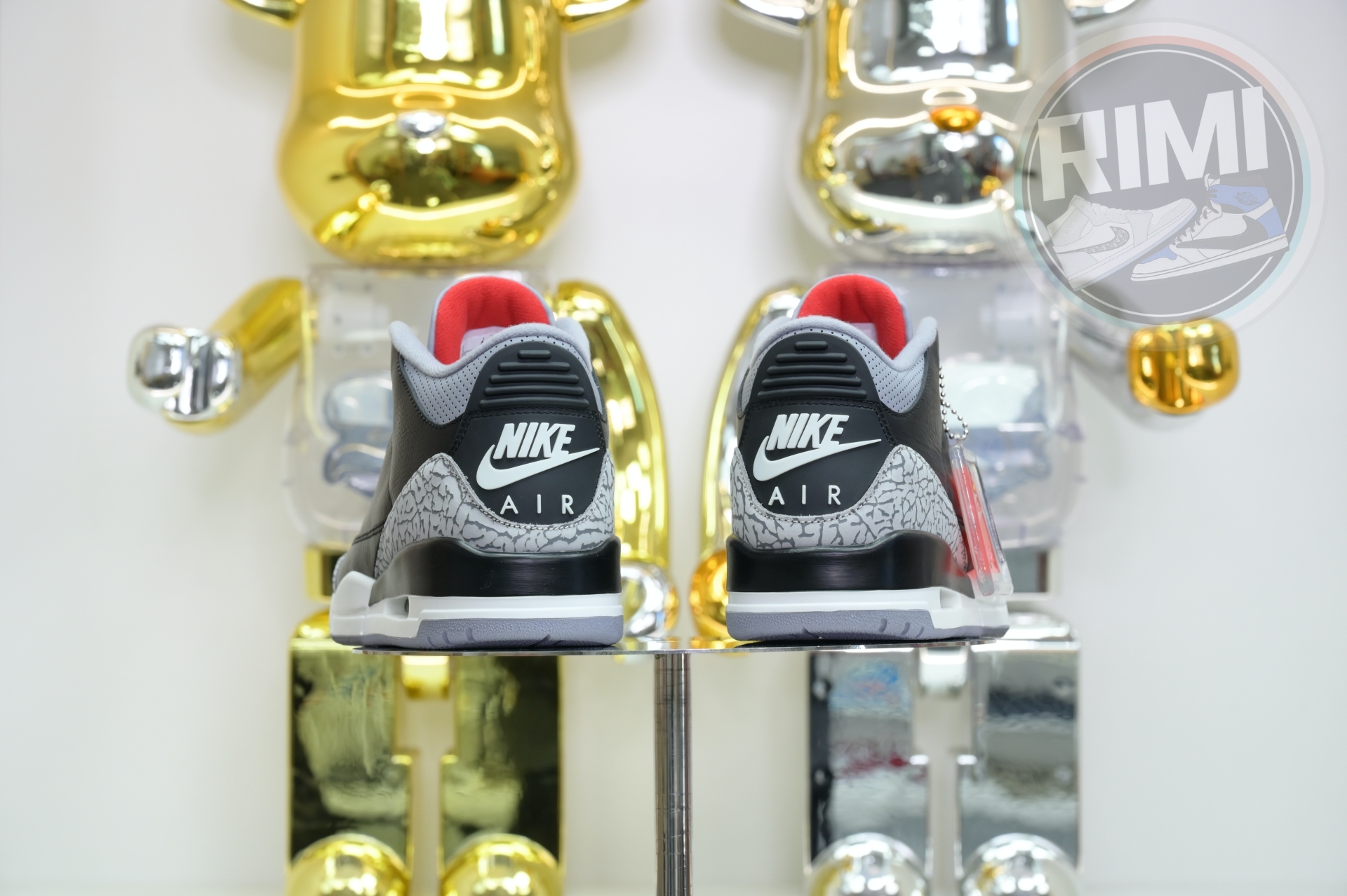 Air Jordan 3“Black Cement Reimagined”