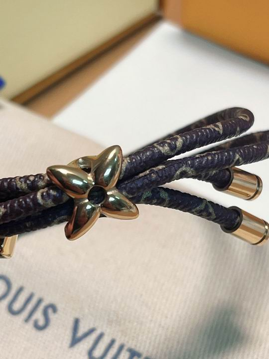 LV Bracelet 02lyh1026 2775819