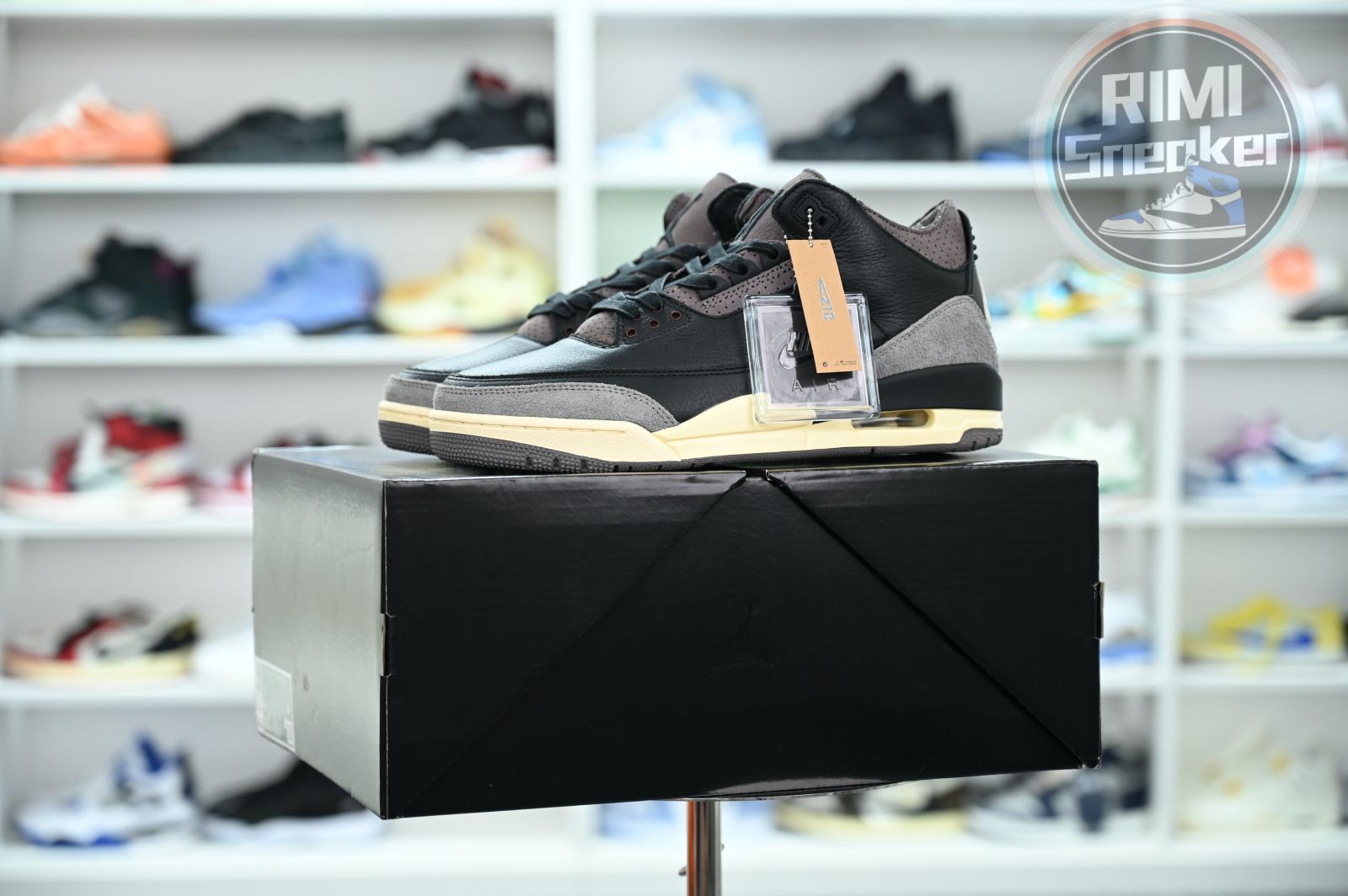 A Ma Maniere x Jordan Air Jordan 3