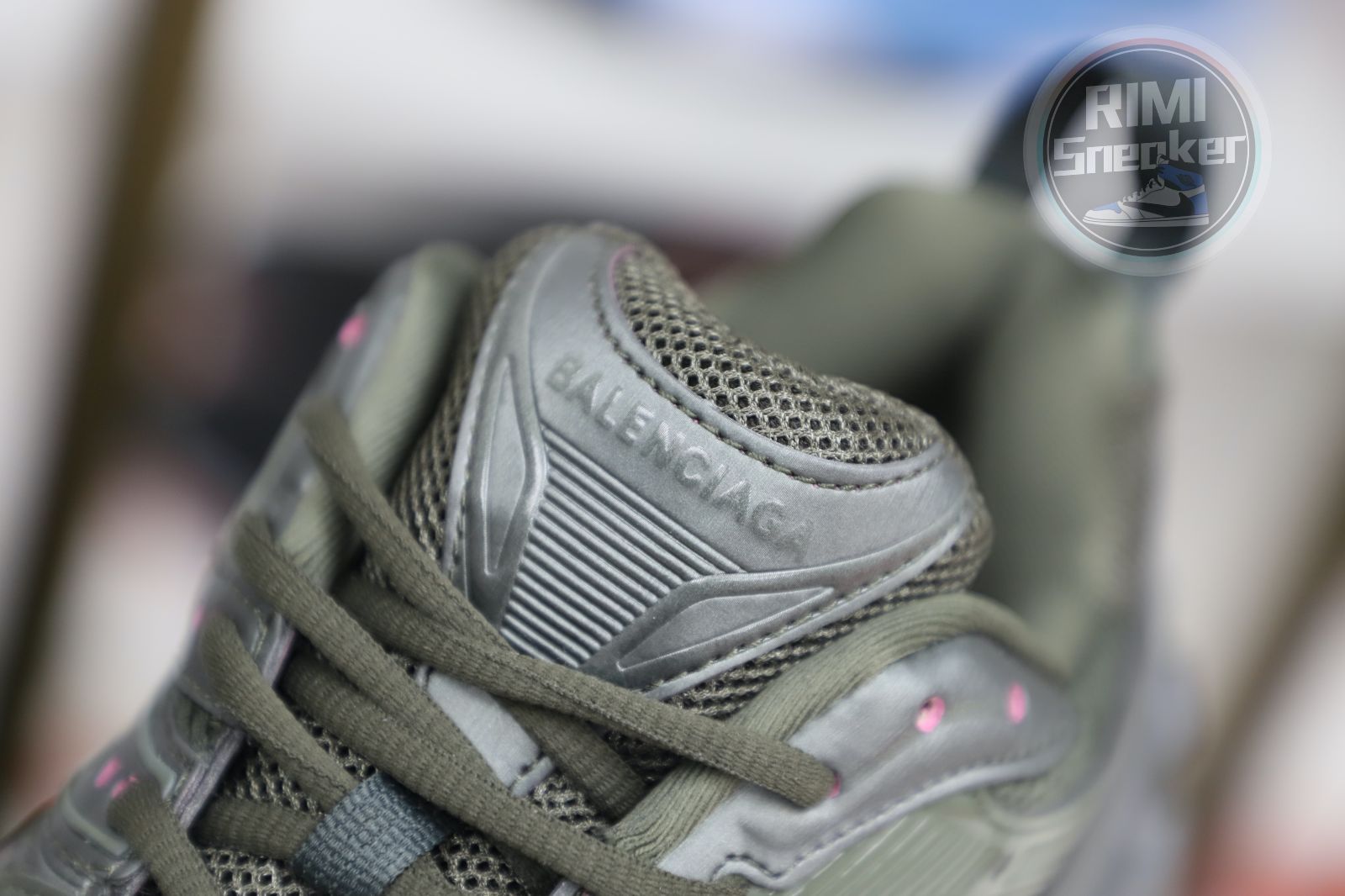 Balenciaga all sizes still in stock! Please contact customer service on iMessage/WhatsApp to purchase! BLGA  Defender