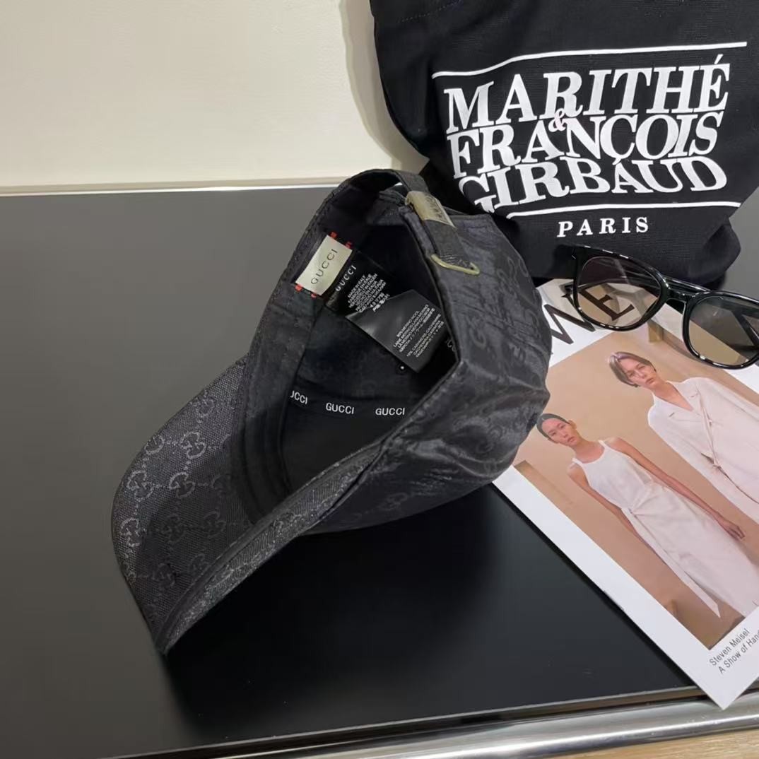 [#4823] G*u*i baseball cap peaked c ap hat