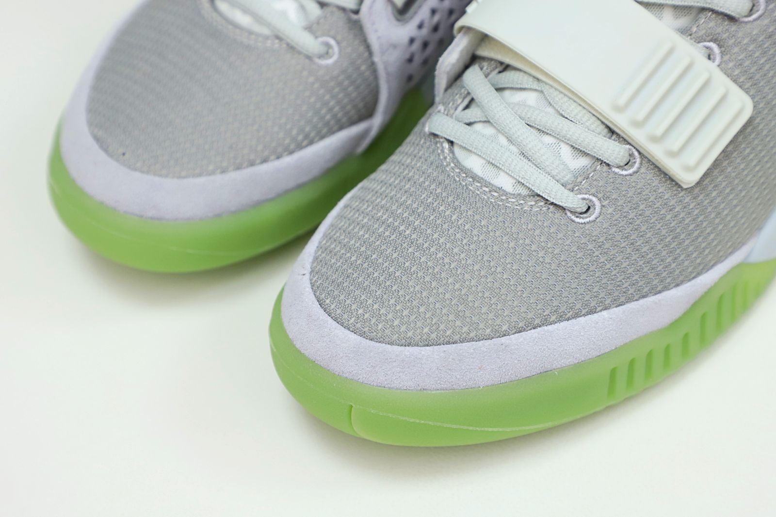 Nike Air Ye*zy 2 nrg kanye west