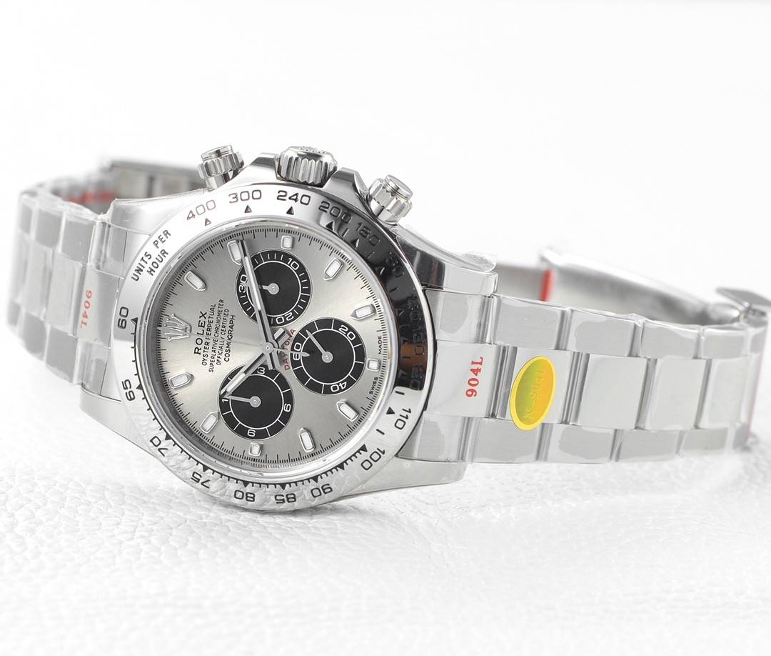 Rolex Trithong had his own Cal.4130