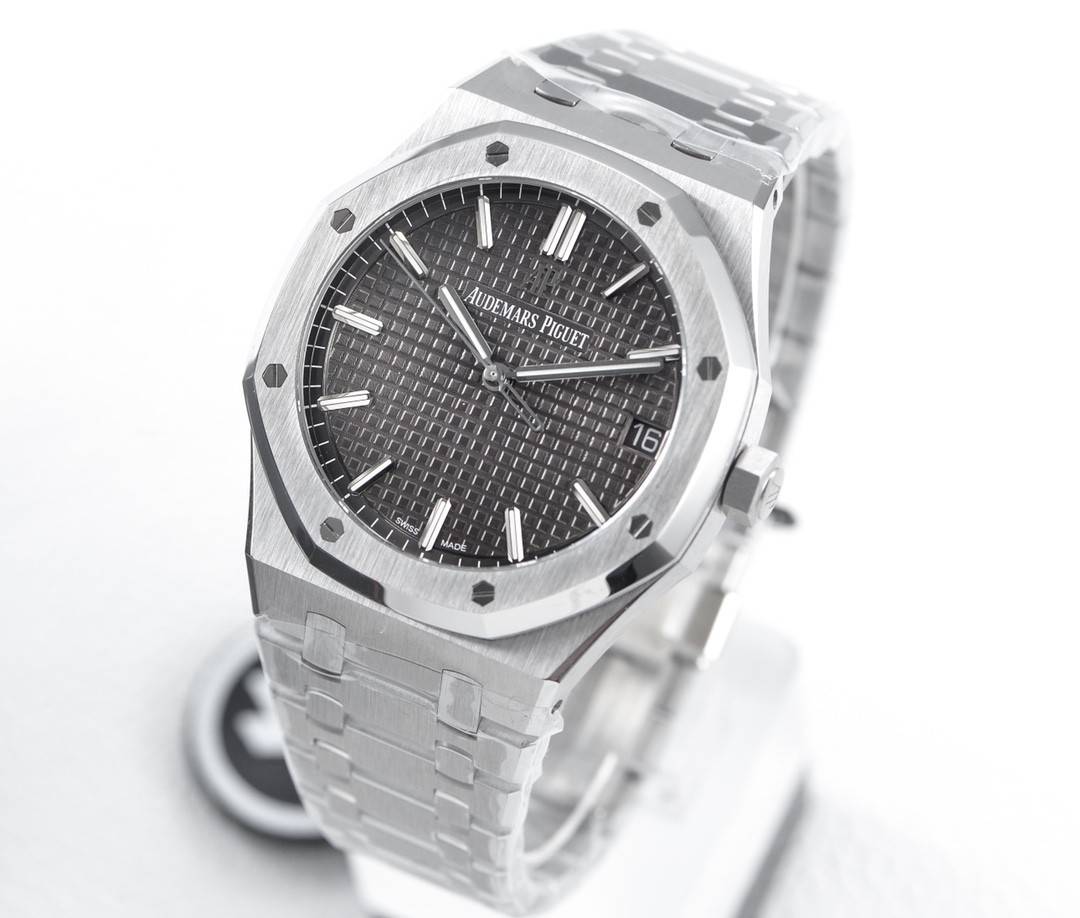 Audemars Piguet Royal Oak 15500 Series Men
