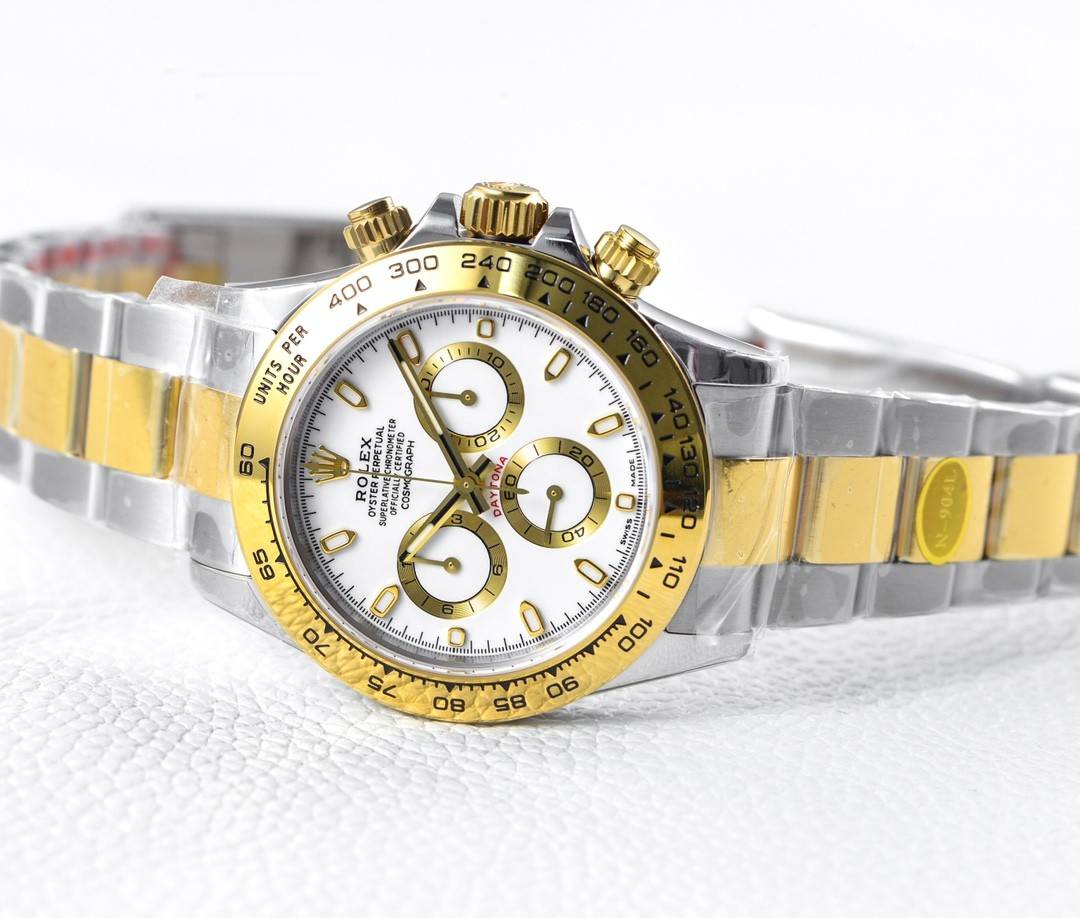 Rolex Trithong had his own Cal.4130