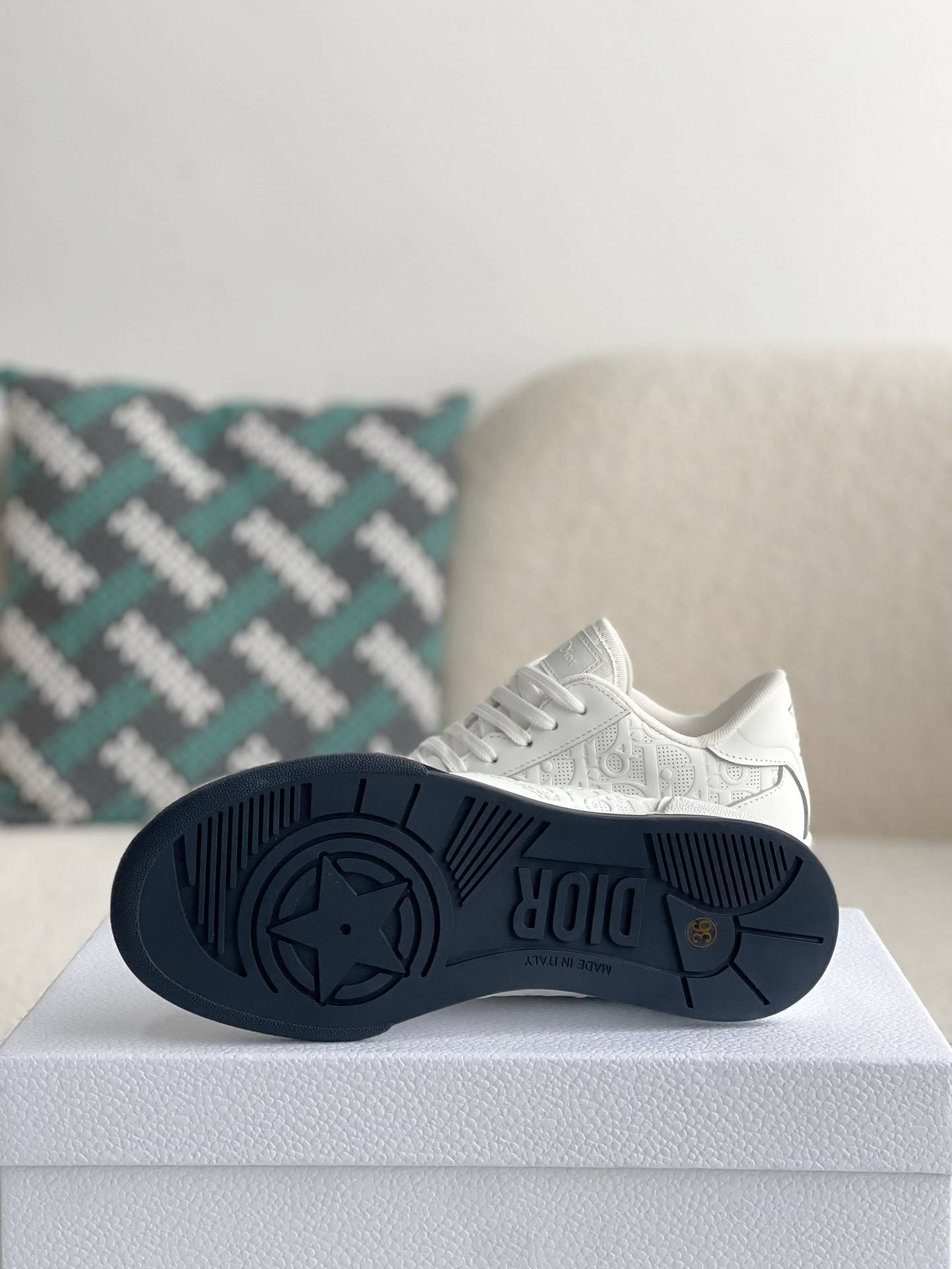 D*OR  Sneaker