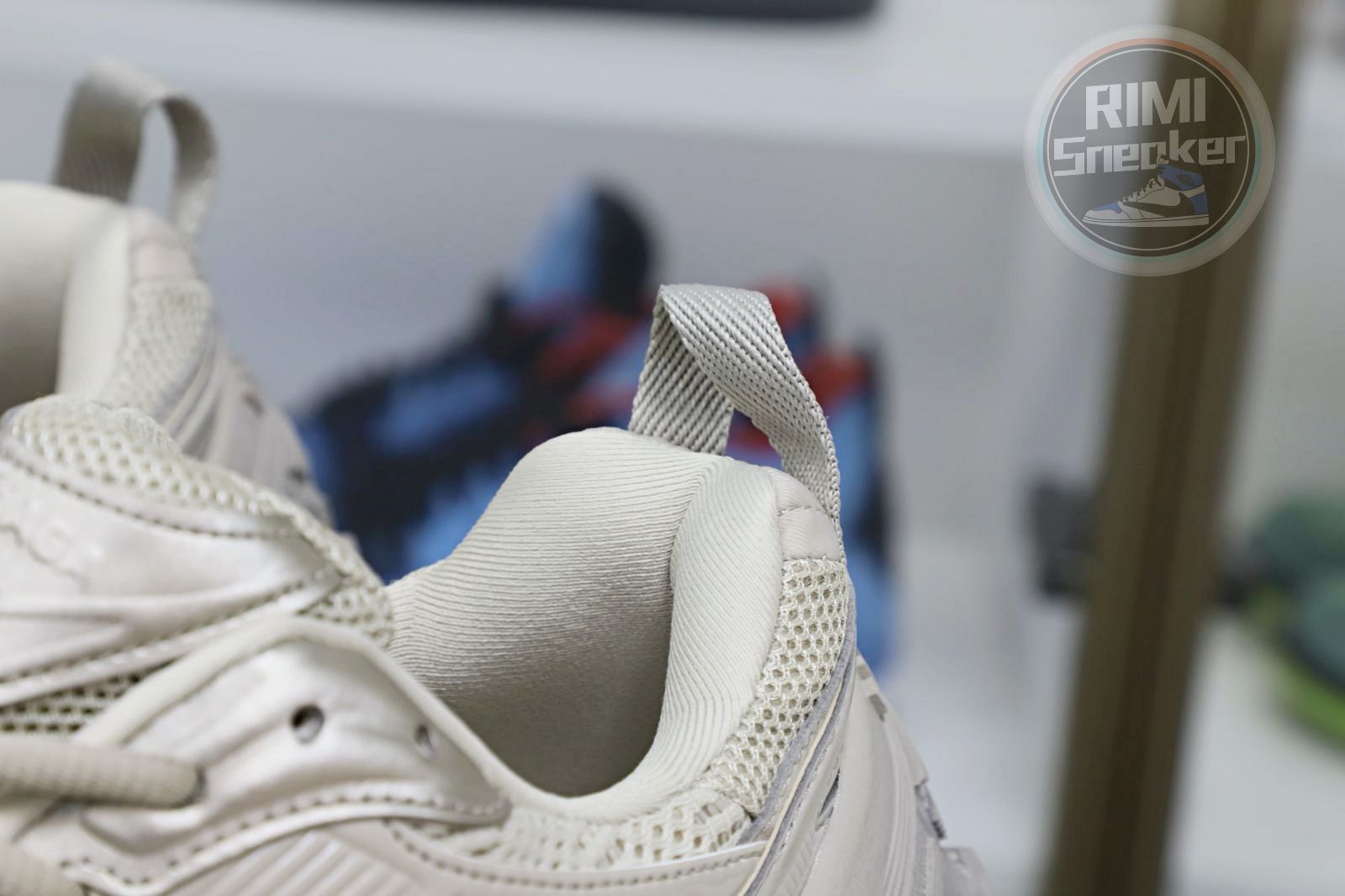 Balenciaga all sizes still in stock! Please contact customer service on iMessage/WhatsApp to purchase! BLGA  Defender