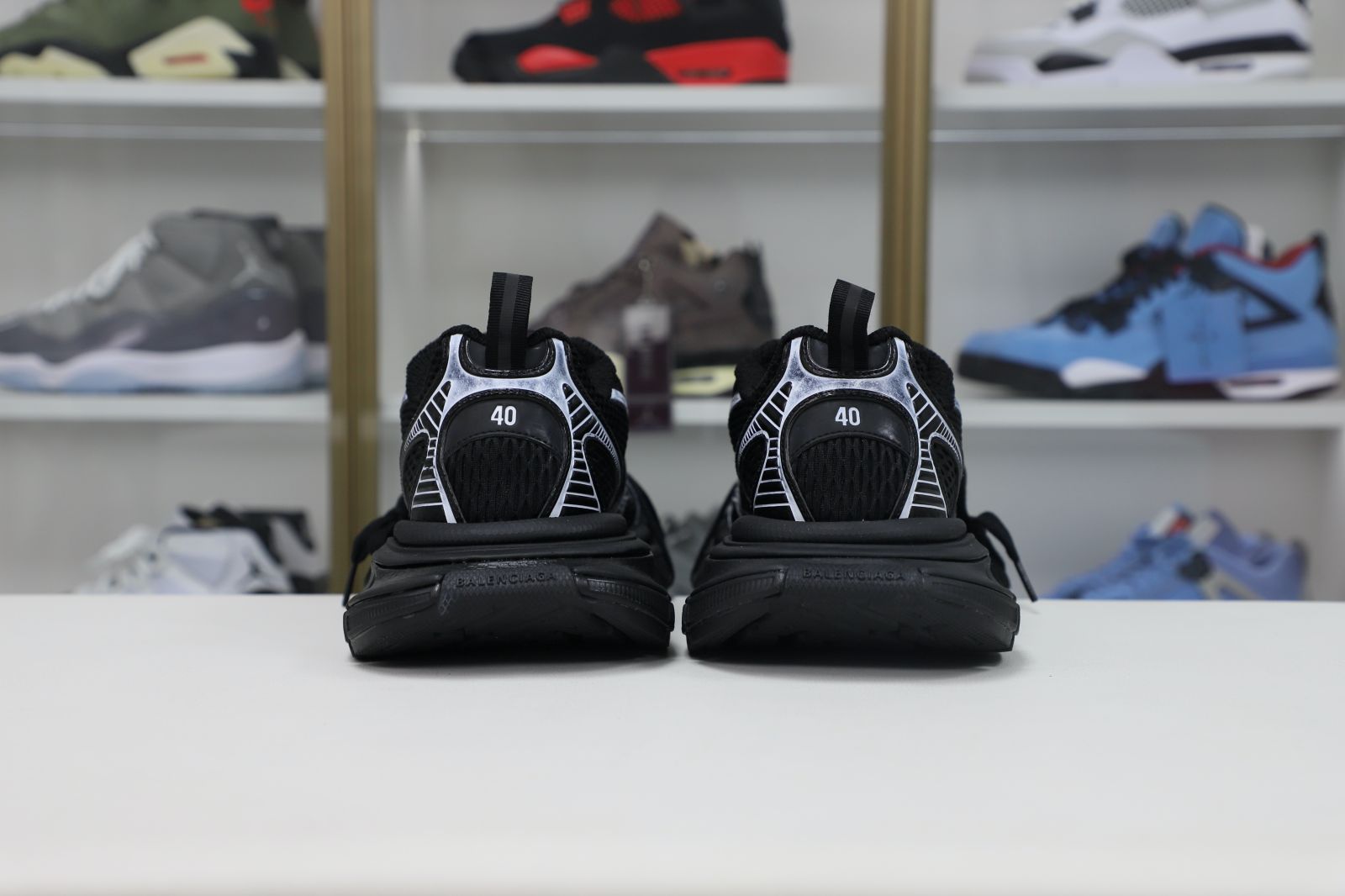 Balenciaga all sizes still in stock! Please contact customer service on iMessage/WhatsApp to purchase!  BLGA  3XL