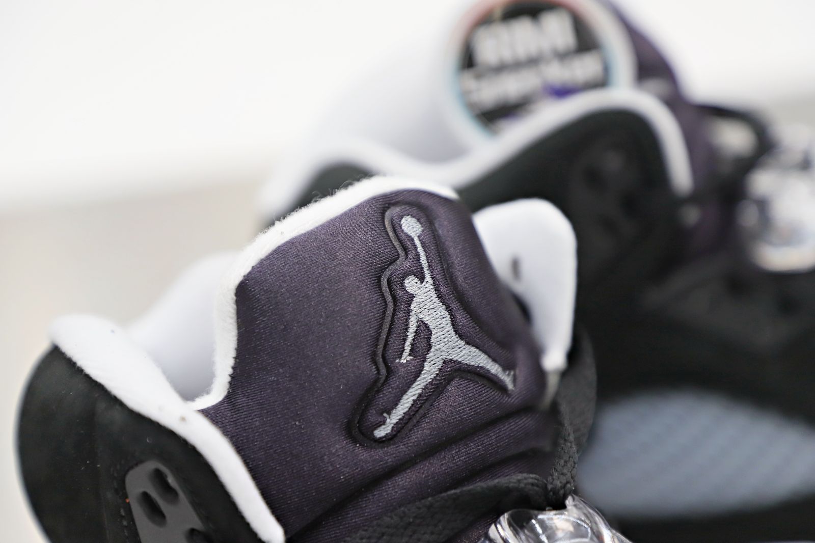 AIR JORDAN 5 RETRO