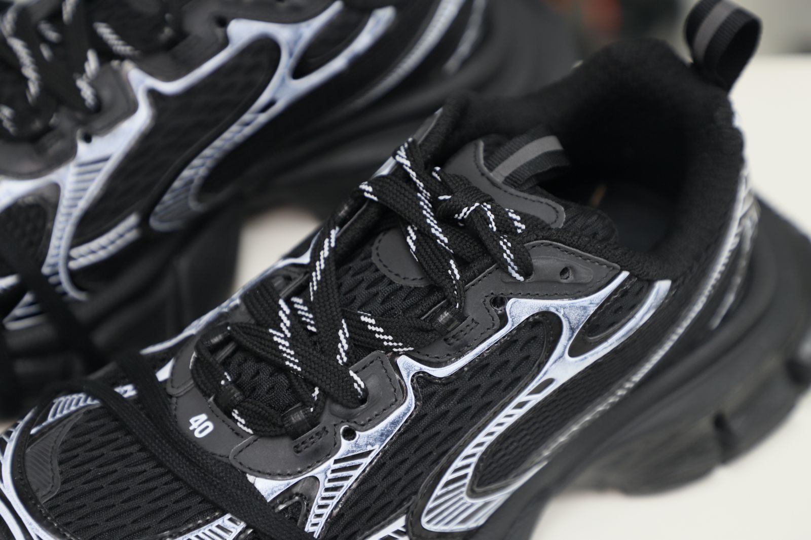 Balenciaga all sizes still in stock! Please contact customer service on iMessage/WhatsApp to purchase!  BLGA  3XL