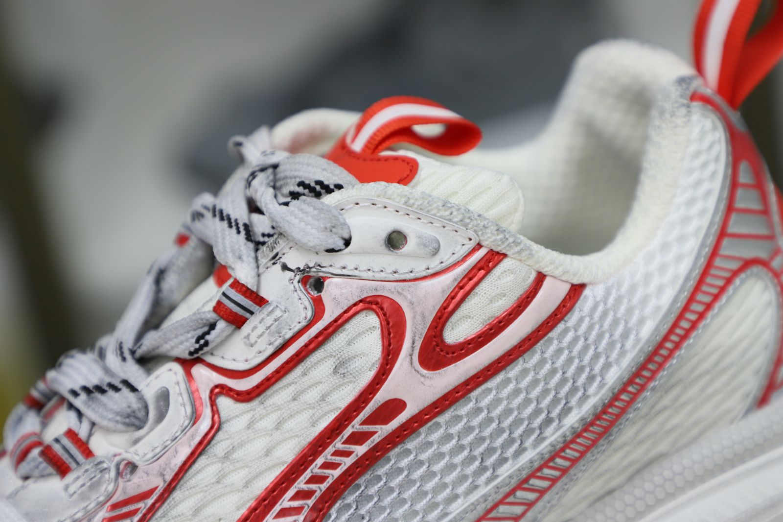 Balenciaga all sizes still in stock! Please contact customer service on iMessage/WhatsApp to purchase! BLGA  3XL