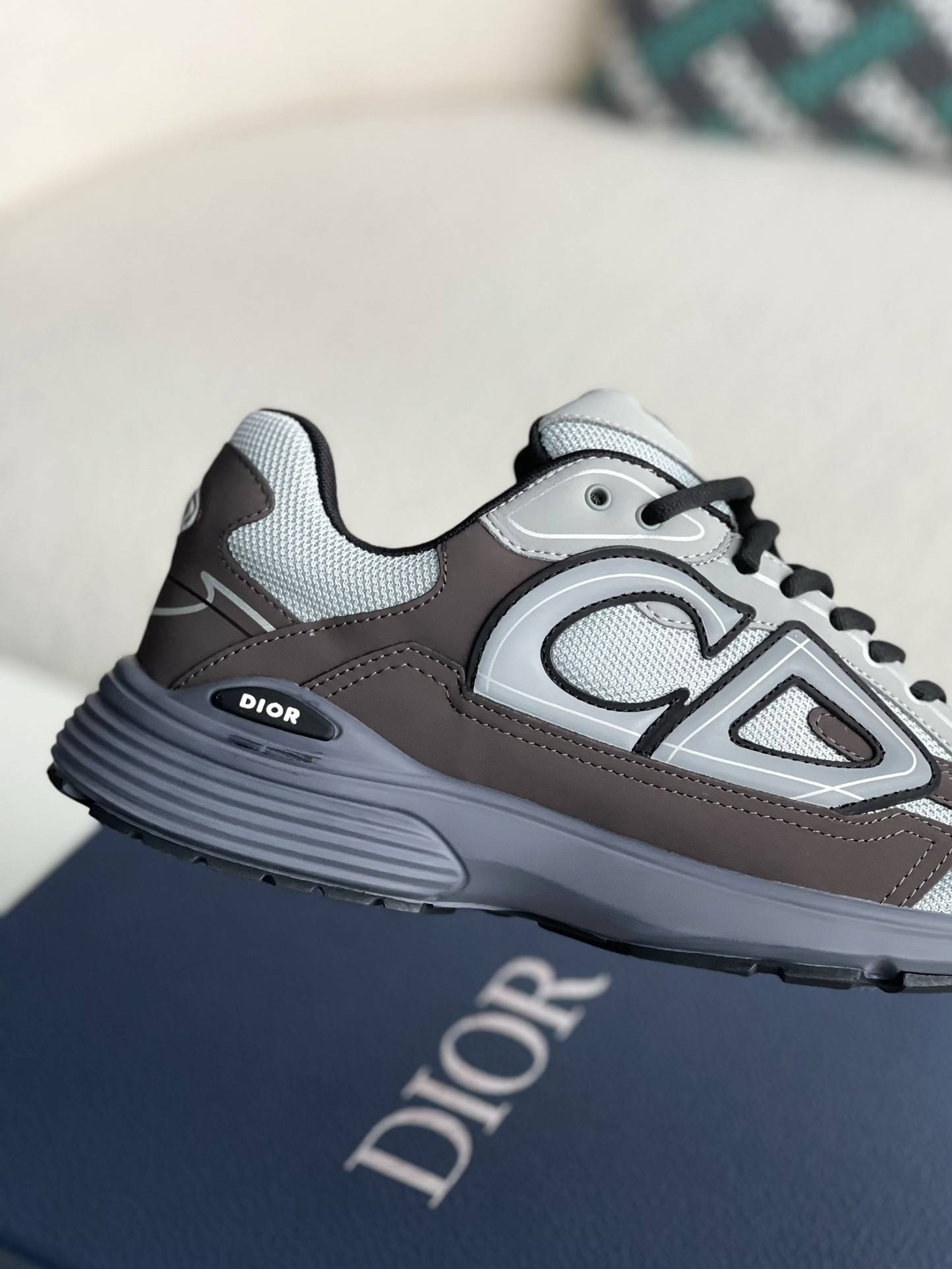 D*OR B30 New Sneaker