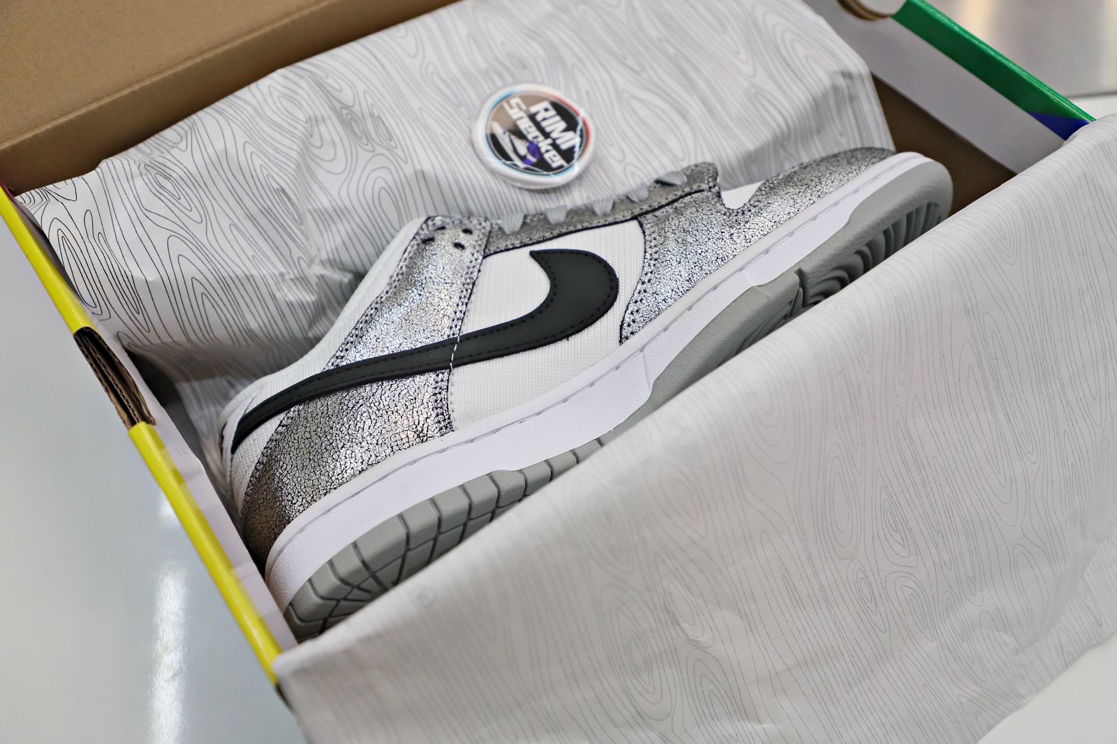 WMNS DUNK LOW