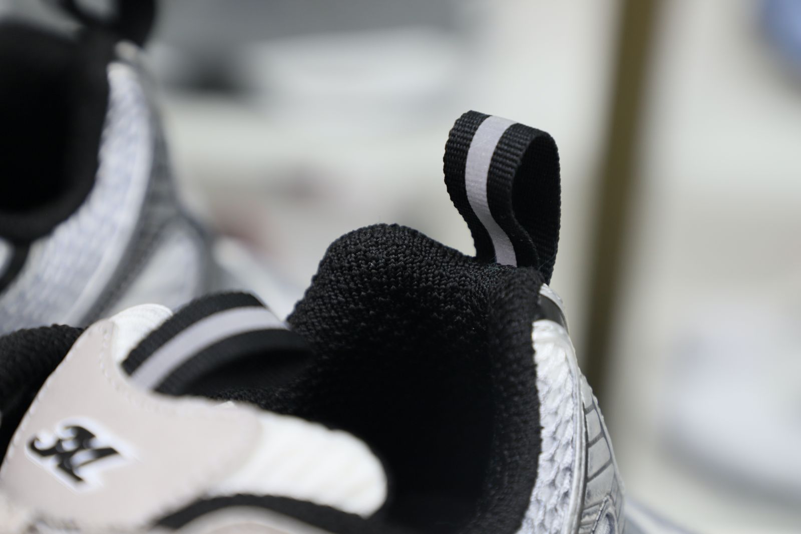 Balenciaga all sizes still in stock! Please contact customer service on iMessage/WhatsApp to purchase! BLGA  3XL