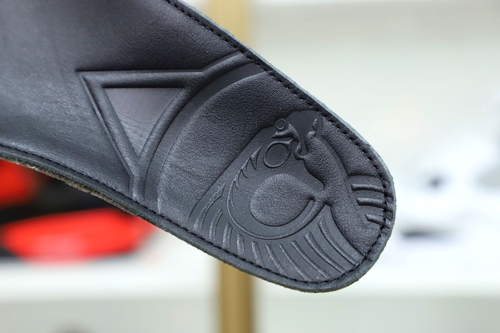 Nike Air Ye*zy 2 solar red