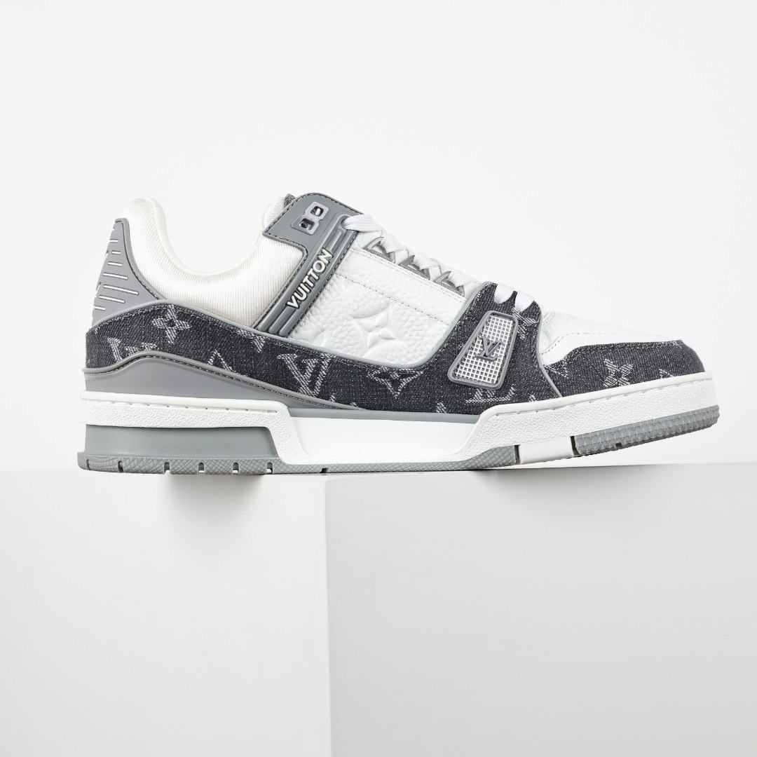 L*V TRAINER Sneakers Monogram Denim Grey White