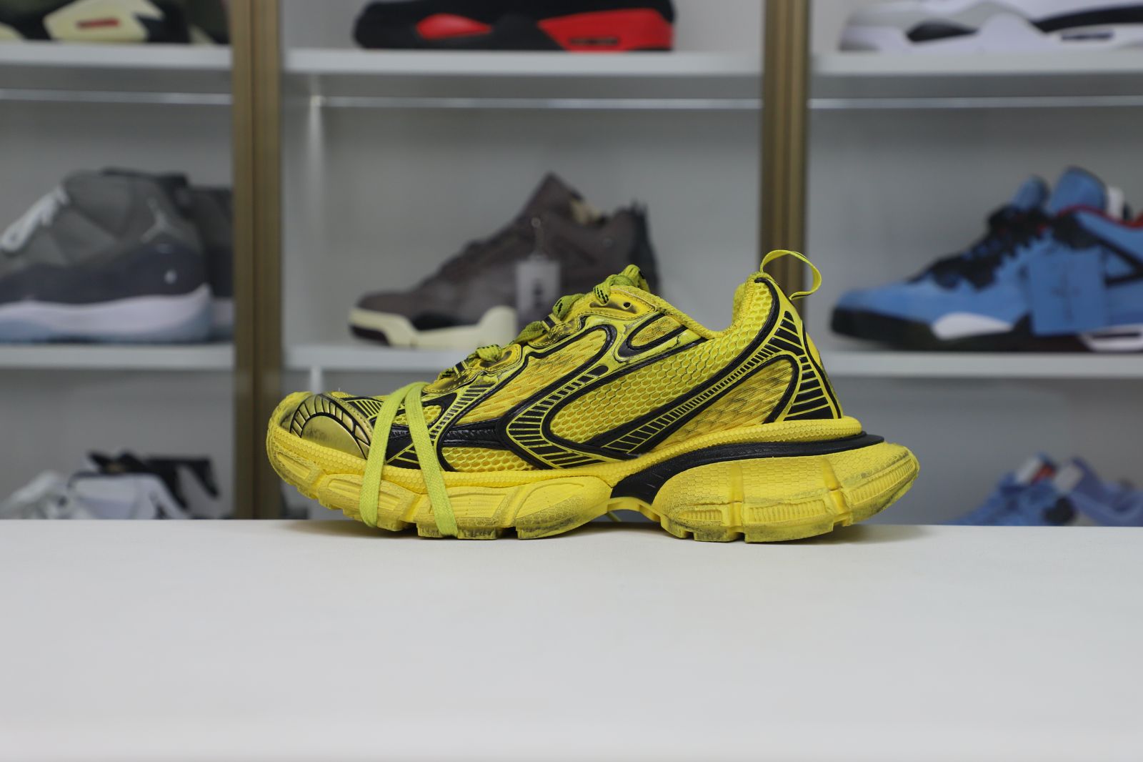 Balenciaga all sizes still in stock! Please contact customer service on iMessage/WhatsApp to purchase! BLGA  3XL