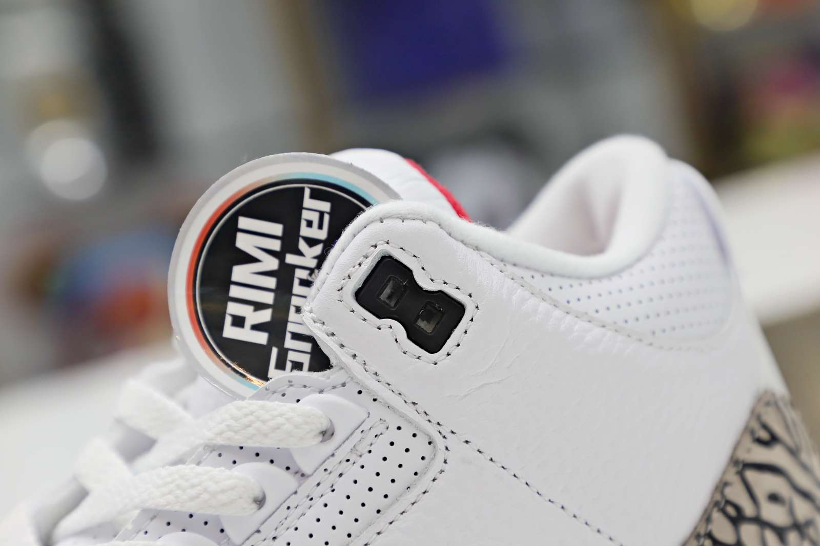 AIR JORDAN 3 RETRO