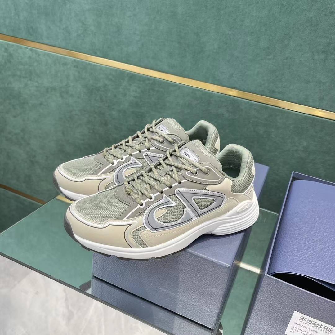D*OR NEW ARRIVAL B30 Clunky Sneaker