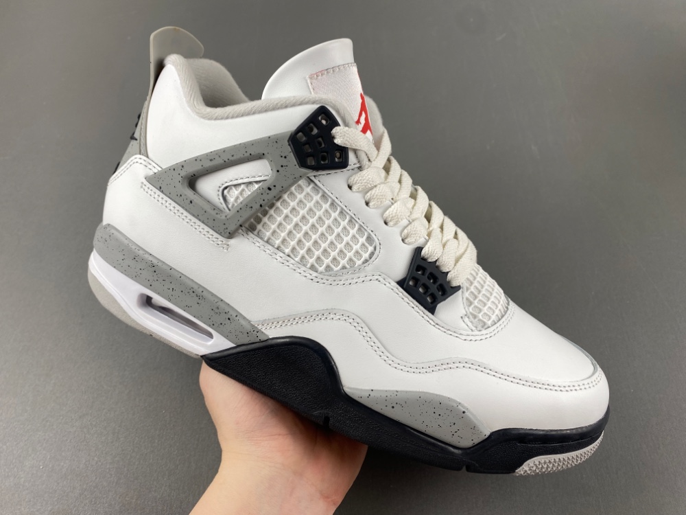Air Jordan 4 “White Cement” 2025 FV5029-100