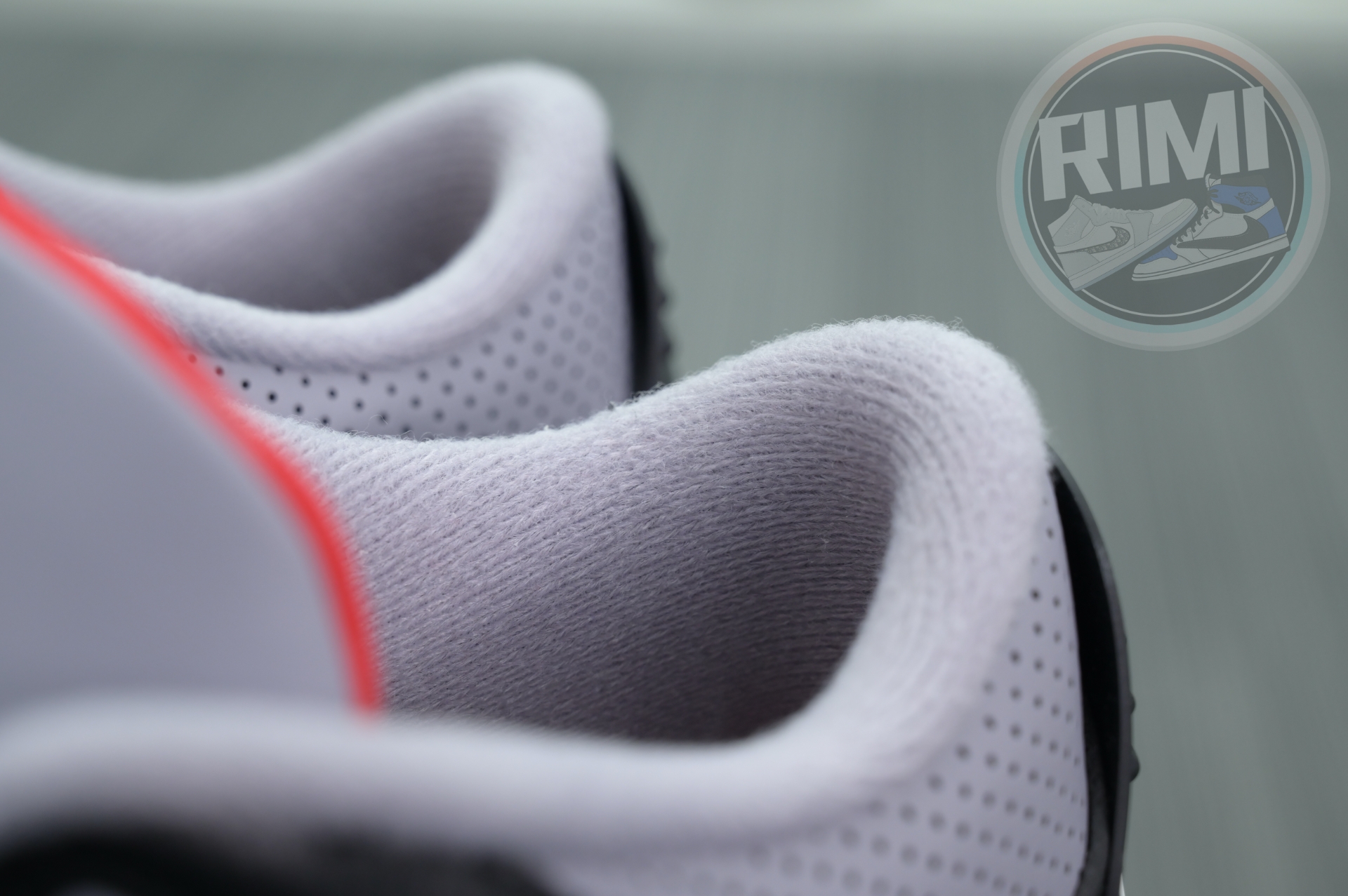 Air Jordan 3“Black Cement Reimagined”