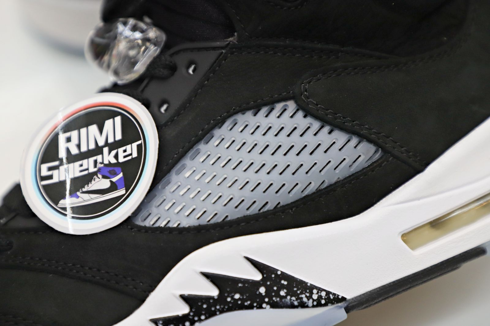 AIR JORDAN 5 RETRO