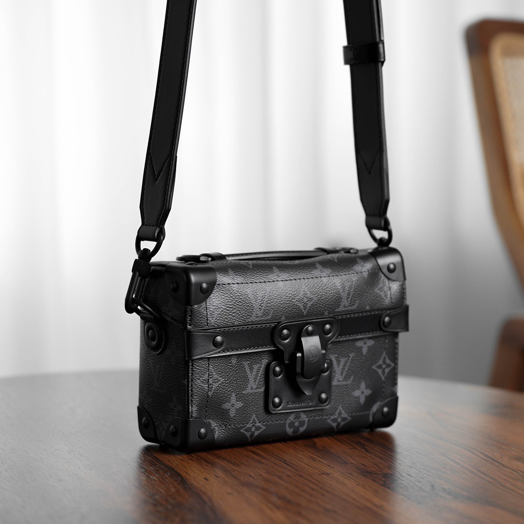 L*V SOUL TRUNK  15 x 7 x 19 cm