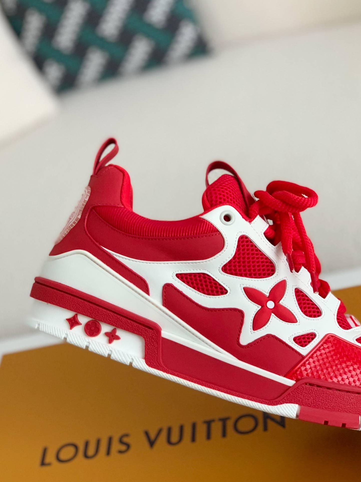 L*V  RUNNER TATIC  Sneakers