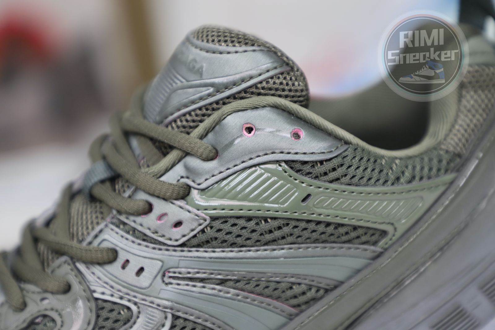 Balenciaga all sizes still in stock! Please contact customer service on iMessage/WhatsApp to purchase! BLGA  Defender