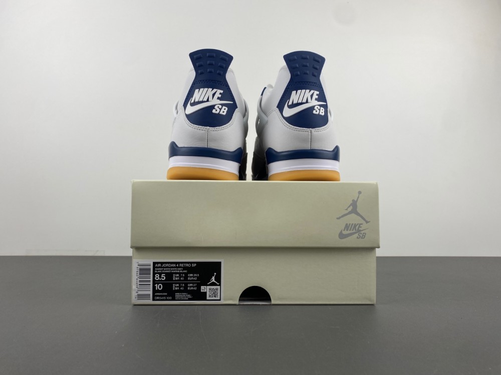 Nike SB x Air Jordan 4 “Navy” DR5415-100