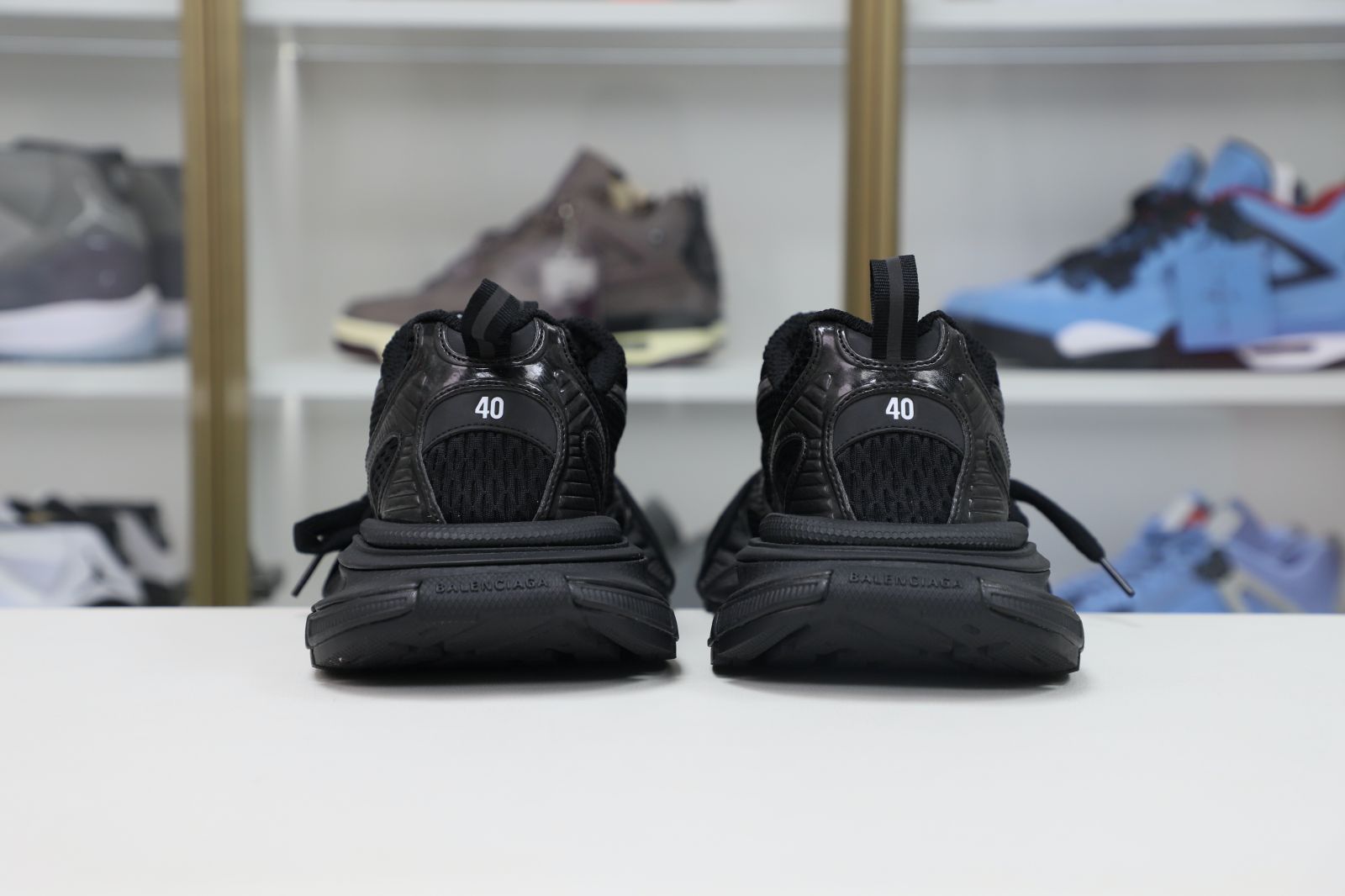 Balenciaga all sizes still in stock! Please contact customer service on iMessage/WhatsApp to purchase! BLGA  3XL