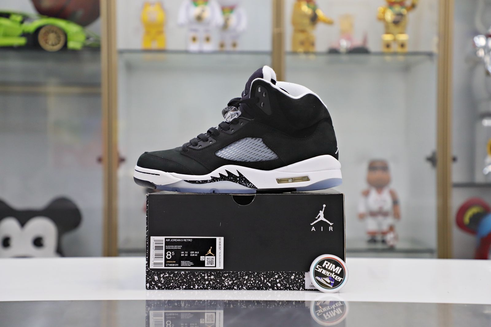 AIR JORDAN 5 RETRO