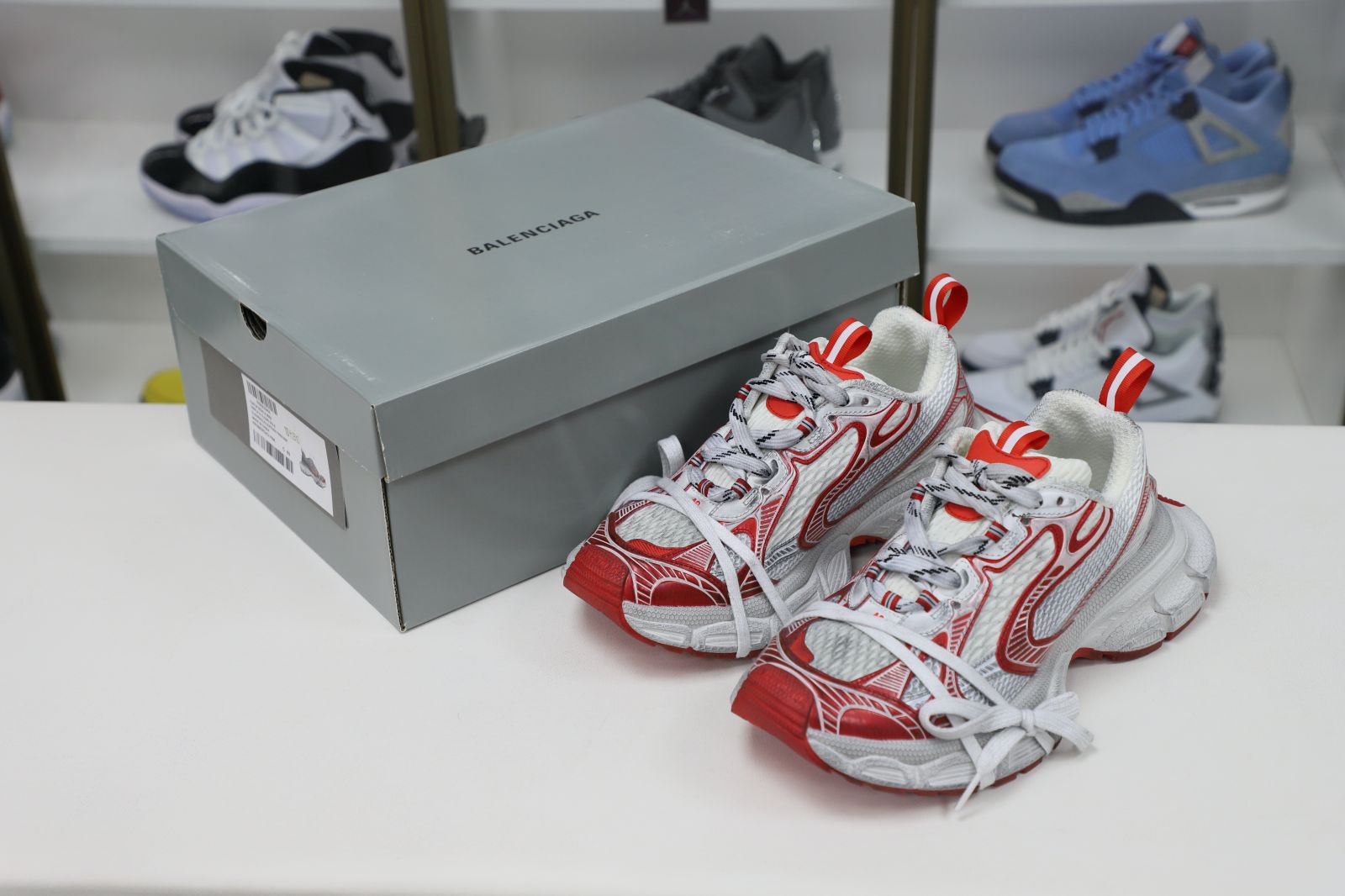 Balenciaga all sizes still in stock! Please contact customer service on iMessage/WhatsApp to purchase! BLGA  3XL