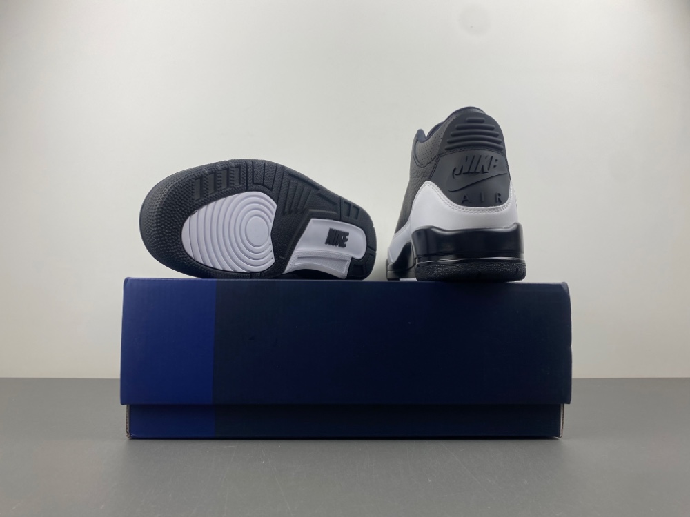 Fragment Design x Air Jordan 3 DA3595-001