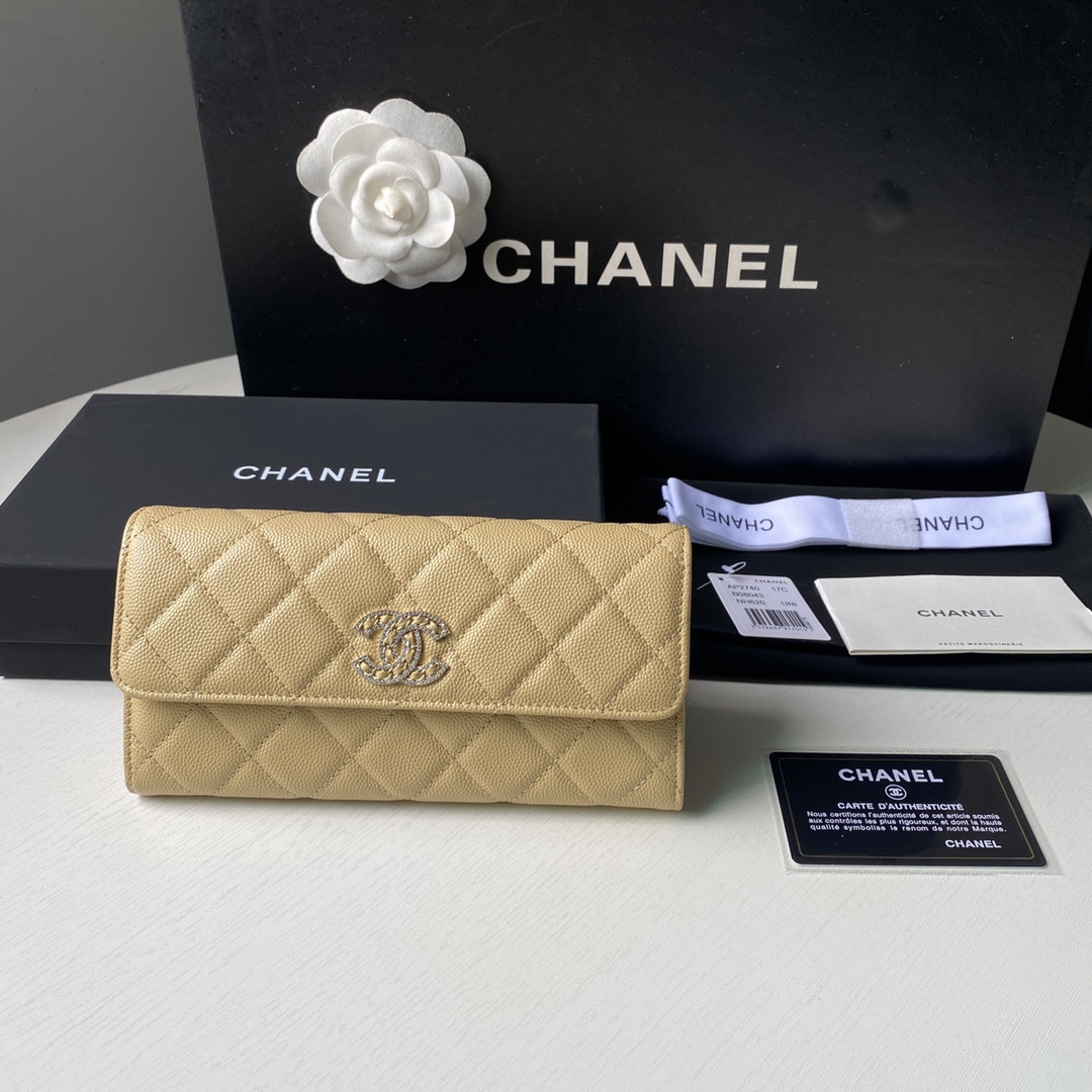 Chanle Flap Wallet