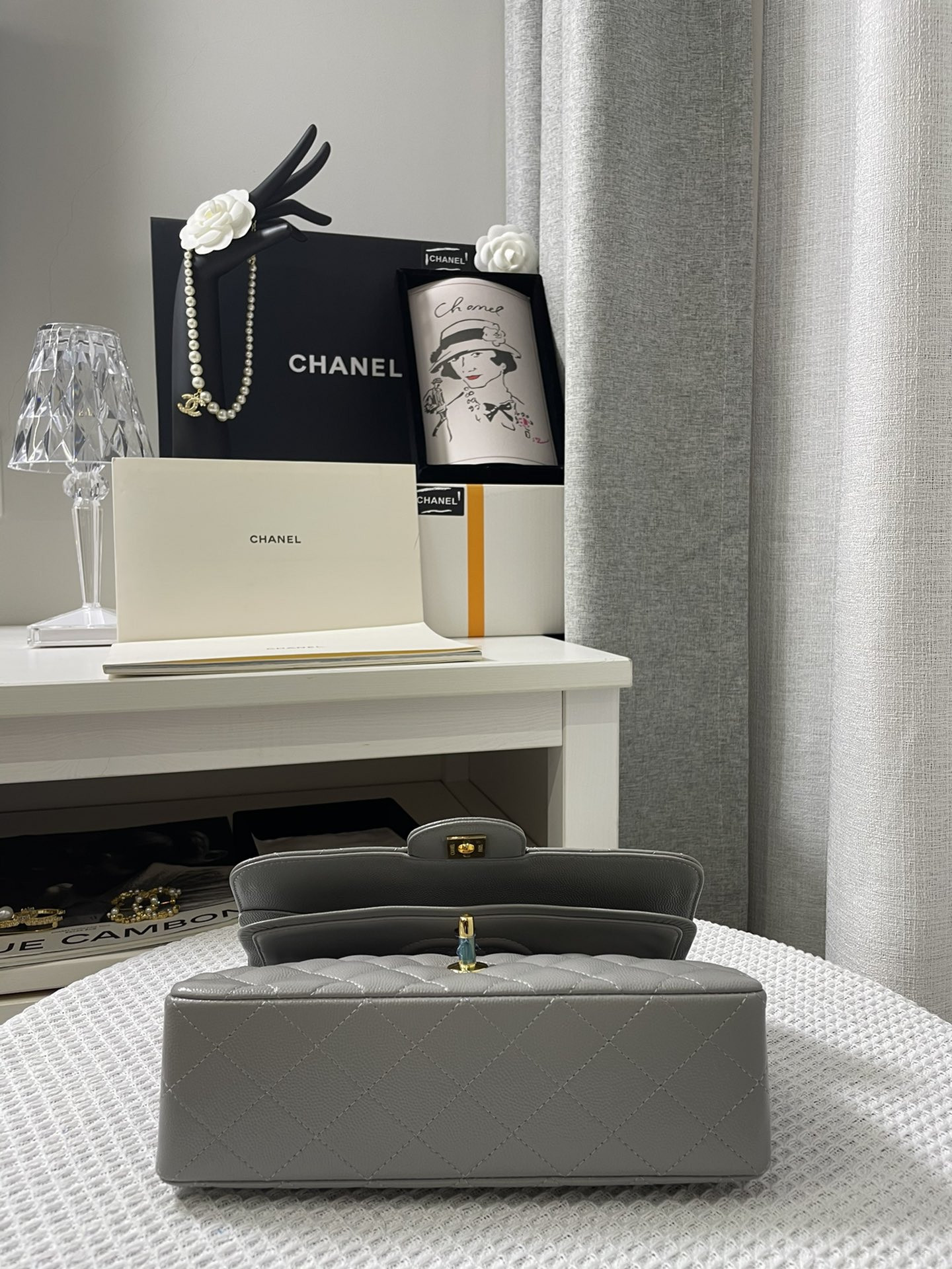 Chanle Small Classic Handbag Gold Hardware