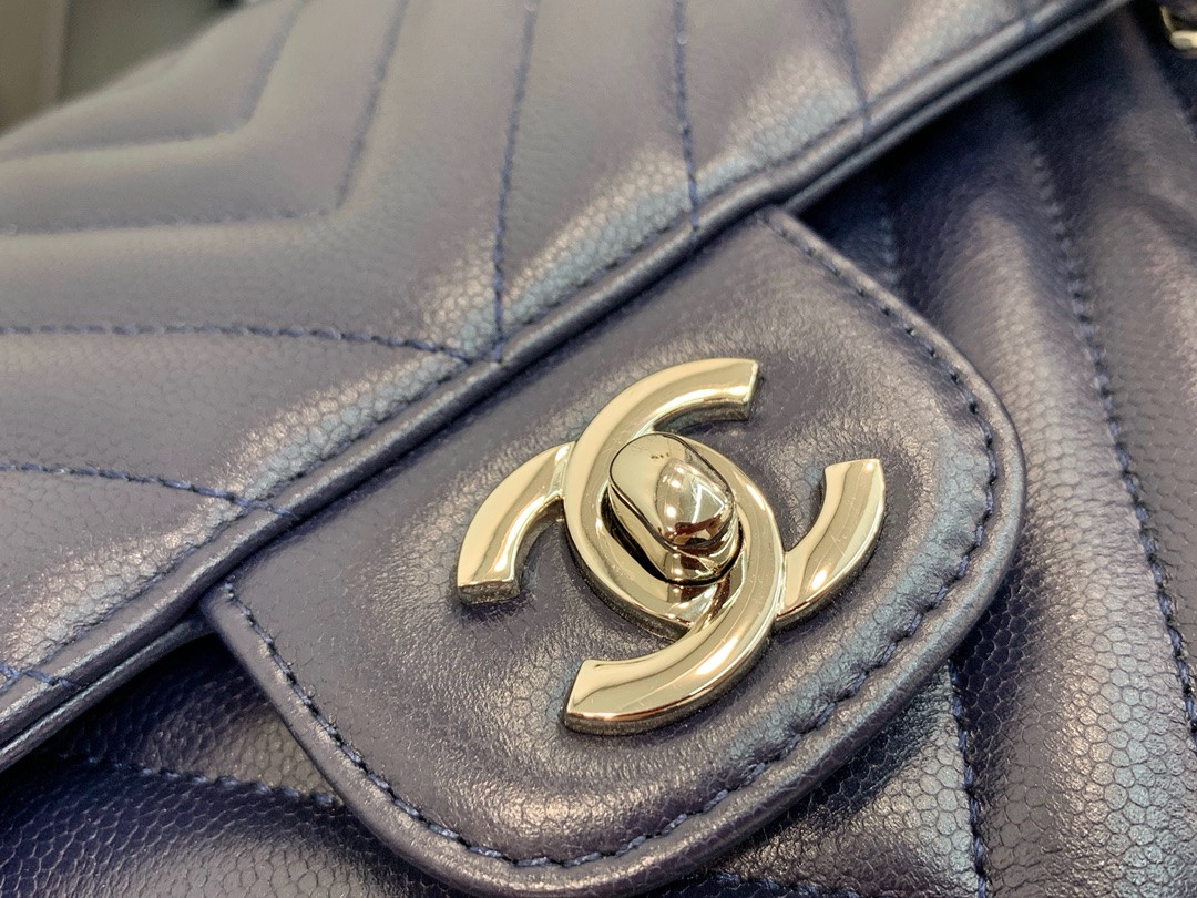 Chanle Classic Flap Bag With Chevron Quilting-lambskin Leather