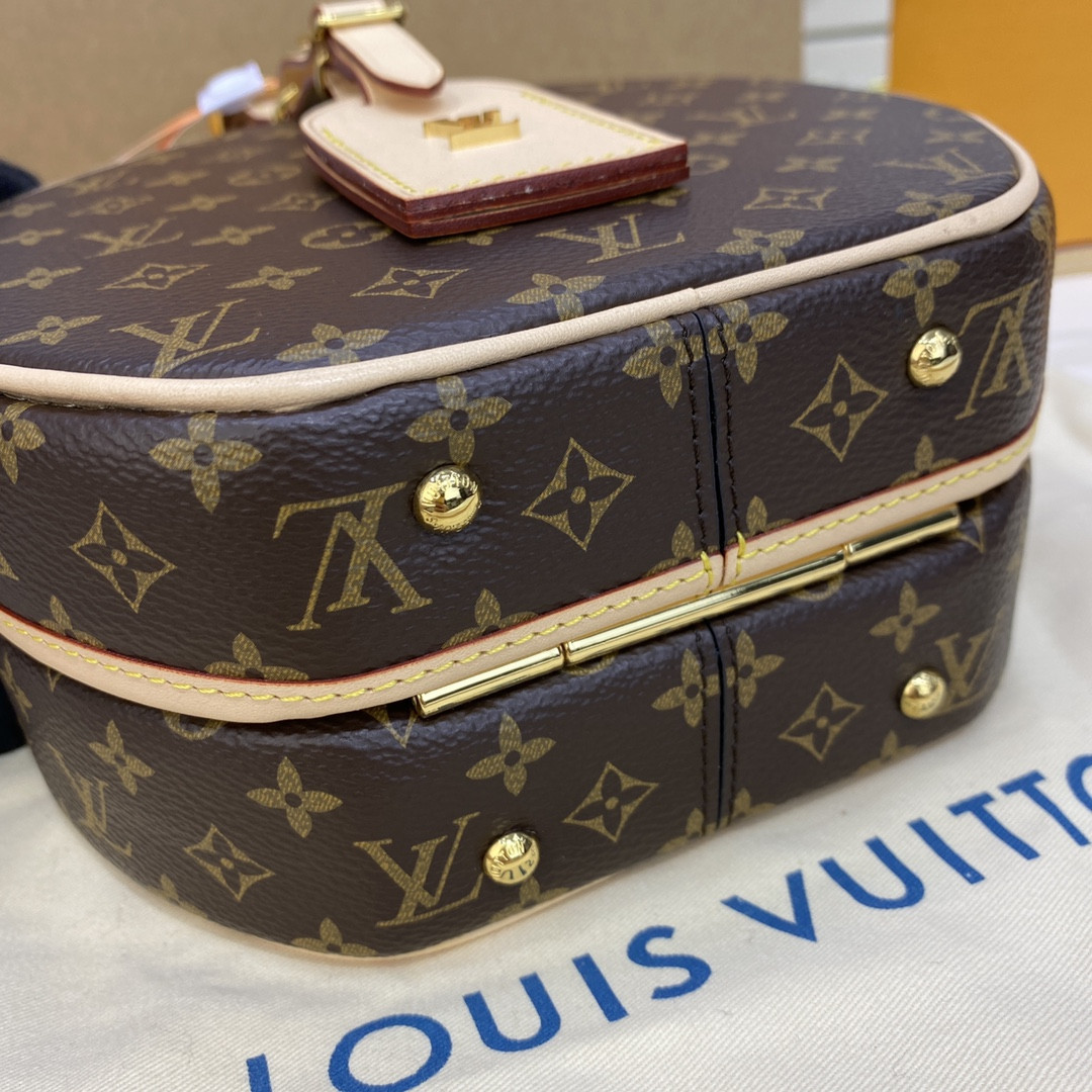 Lv Boite Chapeau